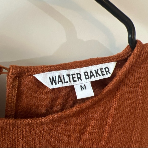 Walter Baker Gavie Solid Ruched Top - Picture 6 of 11